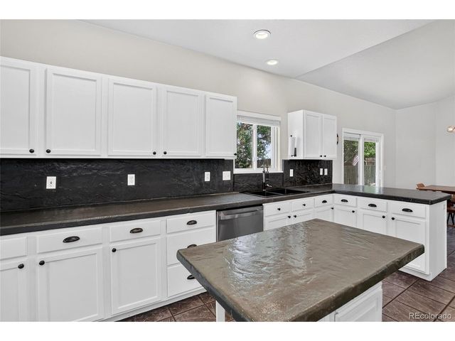 115 Falcon Cir, Mead, CO 80542