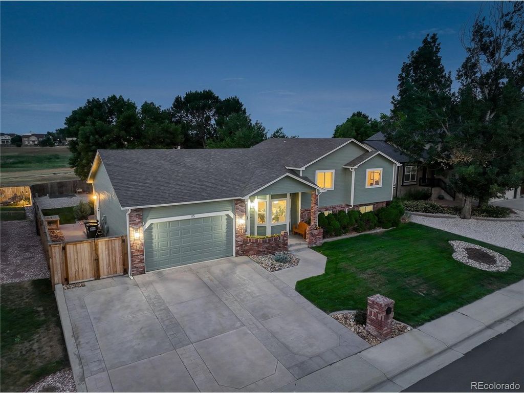115 Falcon Cir, Mead, CO 80542