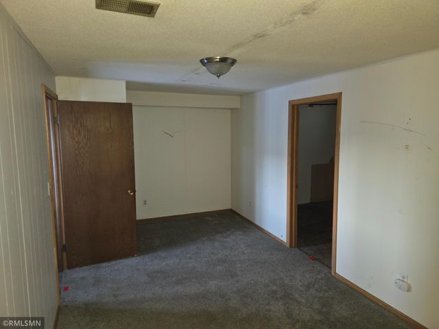 200 4th Avenue SW, New Prague, MN 56071