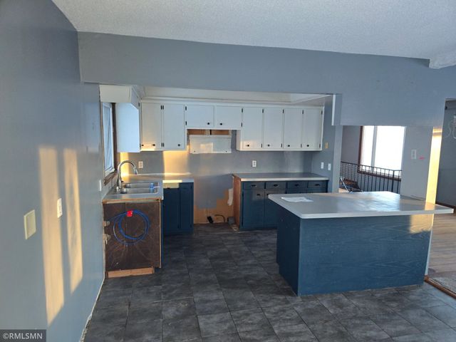 200 4th Avenue SW, New Prague, MN 56071