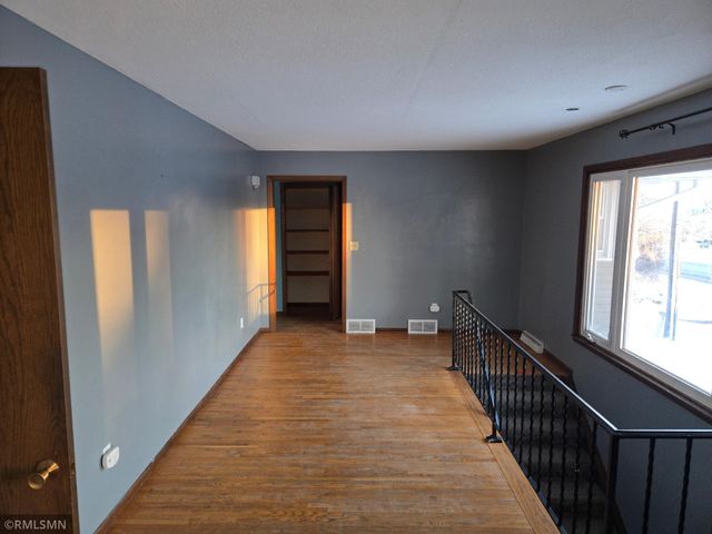 200 4th Avenue SW, New Prague, MN 56071