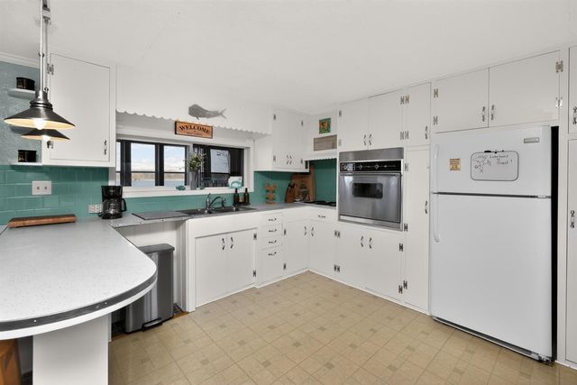 68258 Cassopolis Road, Cassopolis, MI 49031