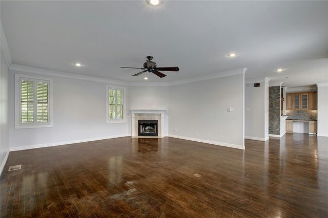 2101 N Lamar BLVD 7, Austin, TX 78705