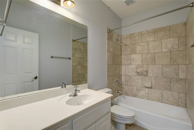 2101 N Lamar BLVD 7, Austin, TX 78705