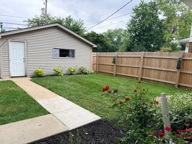 729 Latimer Lane, Flossmoor, IL 60422