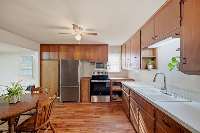 2050 Avon Drive, Denison, TX 75020