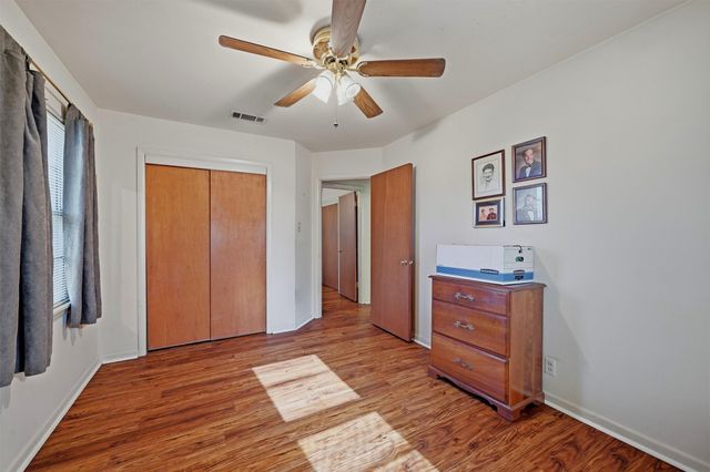 2050 Avon Drive, Denison, TX 75020
