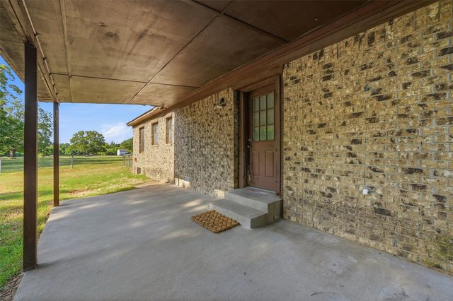 2050 Avon Drive, Denison, TX 75020