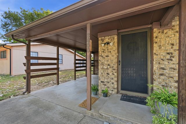 2050 Avon Drive, Denison, TX 75020