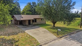 2050 Avon Drive, Denison, TX 75020