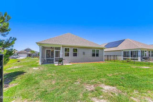 1861 Bards Drive SE, Bolivia, NC 28422