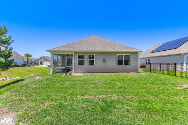 1861 Bards Drive SE, Bolivia, NC 28422