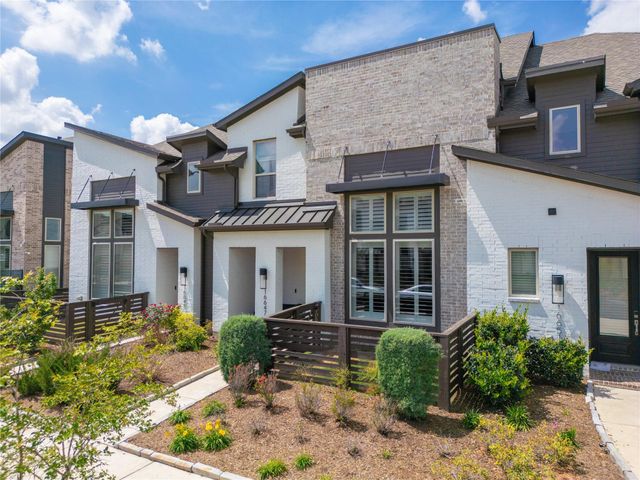 16647 Texas Hill Country Road, Cypress, TX 77433