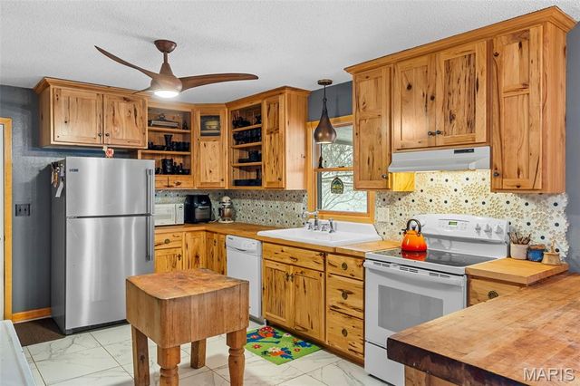 4958 Kiel Lyon Road, New Haven, MO 63068