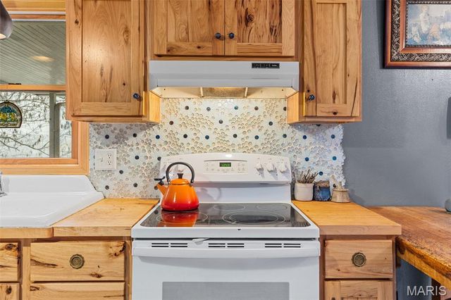 4958 Kiel Lyon Road, New Haven, MO 63068