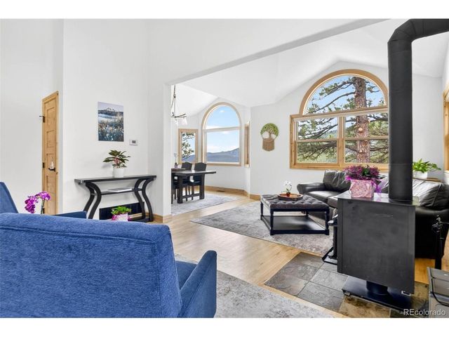 69 Spruce Ct, Evergreen, CO 80439