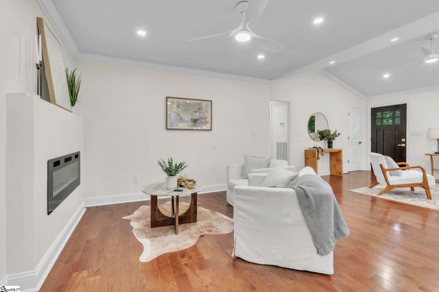 601 Parkins Mill Road, Greenville, SC 29607