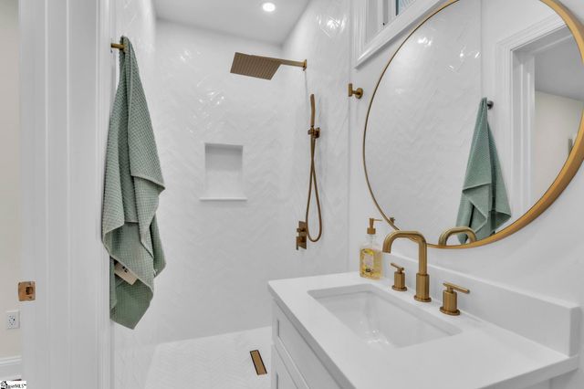 601 Parkins Mill Road, Greenville, SC 29607