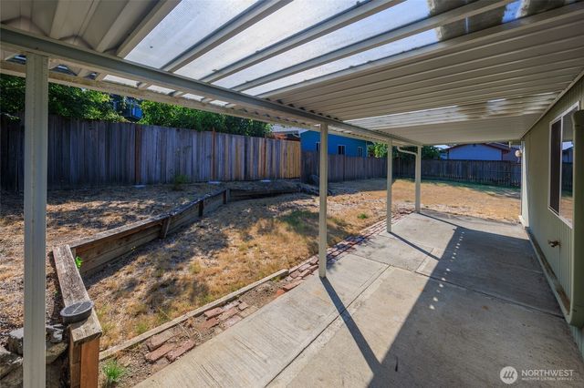 8306 54th Court W, University Place, WA 98467