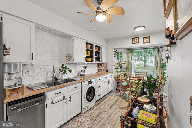 740 CHERRY TREE LN, Warrenton, VA 20186