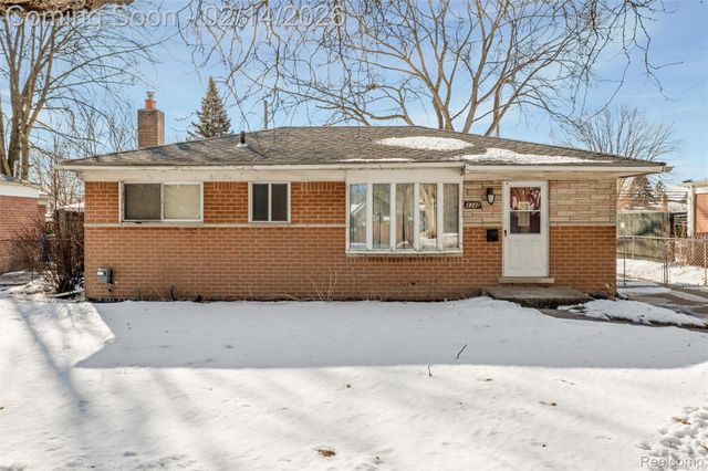 4348 Martin Road, Warren, MI 48092