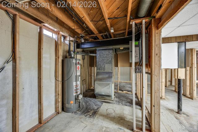 4348 Martin Road, Warren, MI 48092