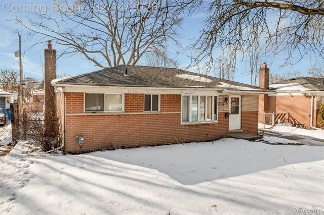 4348 Martin Road, Warren, MI 48092