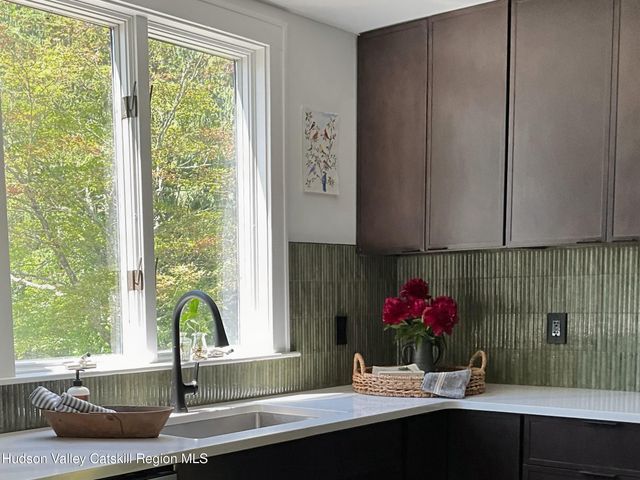 6616 U.S. 209, Kerhonkson, NY 12446