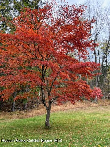 6616 U.S. 209, Kerhonkson, NY 12446