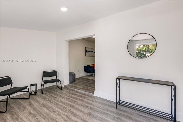 327 NE 55th St FRONT, Miami, FL 33137