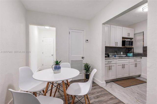 327 NE 55th St FRONT, Miami, FL 33137