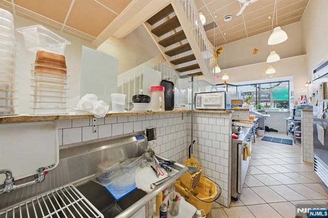 6-8 Washington Street, Tenafly, NJ 07670