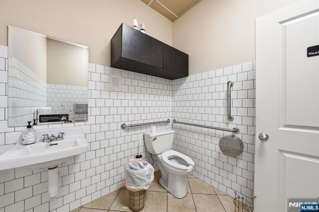 6-8 Washington Street, Tenafly, NJ 07670