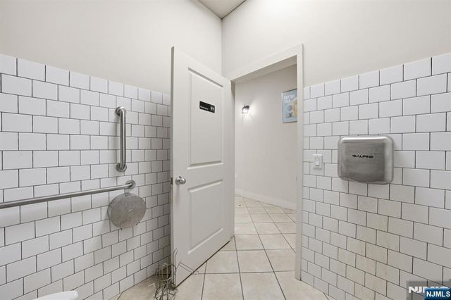 6-8 Washington Street, Tenafly, NJ 07670