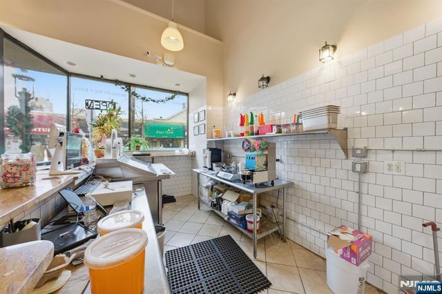 6-8 Washington Street, Tenafly, NJ 07670