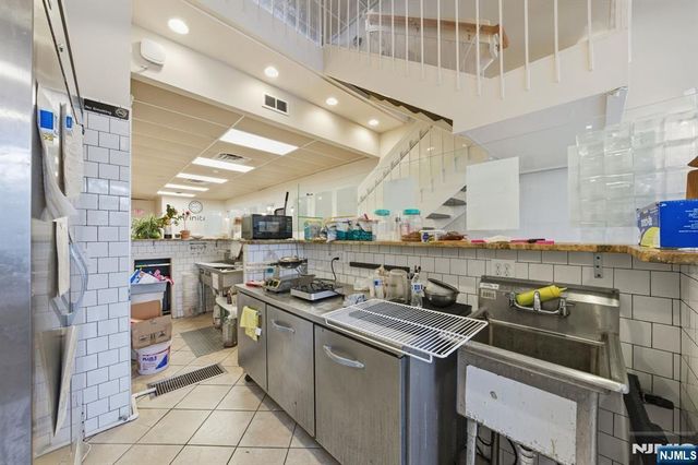 6-8 Washington Street, Tenafly, NJ 07670