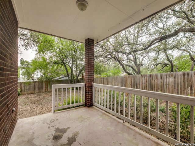 7930 VIKING TRL, San Antonio, TX 78250