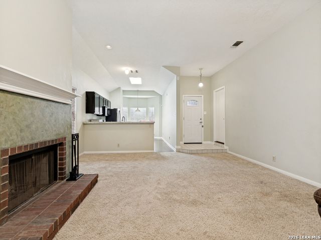 7930 VIKING TRL, San Antonio, TX 78250