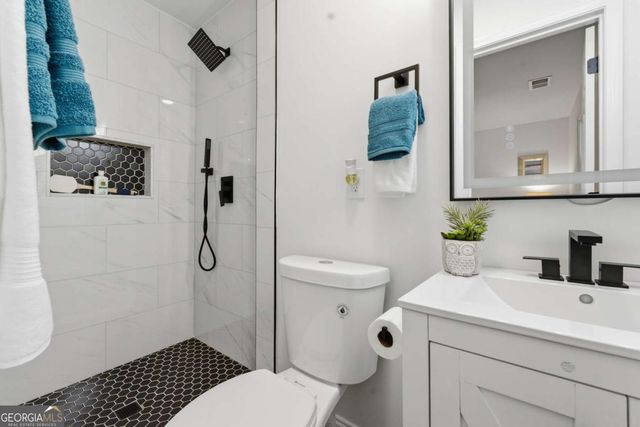 5804 S Gordon Road, Austell, GA 30168