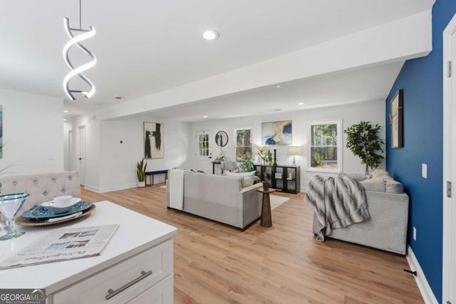 5804 S Gordon Road, Austell, GA 30168