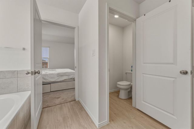 185 Sormonne LOOP, Kyle, TX 78640