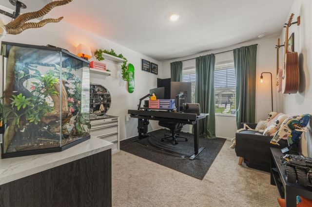 185 Sormonne LOOP, Kyle, TX 78640