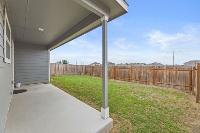 185 Sormonne LOOP, Kyle, TX 78640
