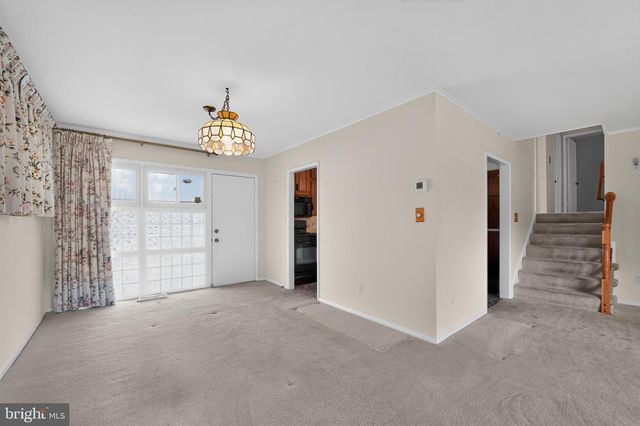 1000 MARKSWORTH RD, Baltimore, MD 21228