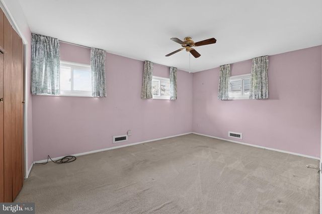 1000 MARKSWORTH RD, Baltimore, MD 21228