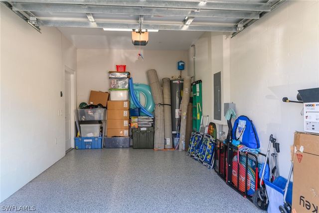 238 Indies DR E 202, Naples, FL 34114