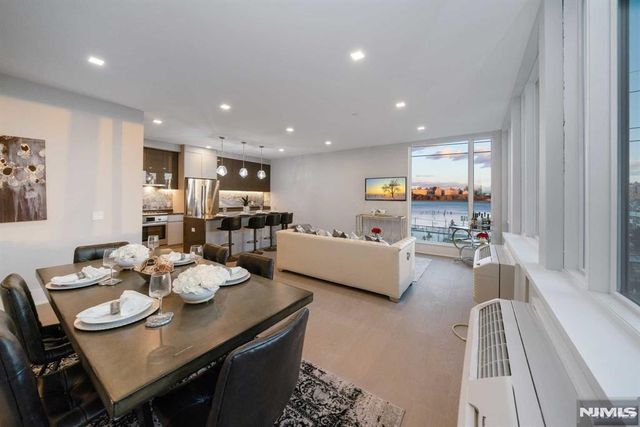 7101 River Road 301A, North Bergen, NJ 07047