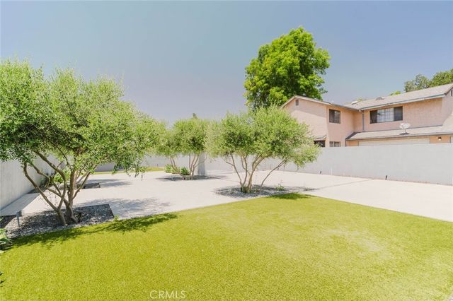 535 N Pasadena Avenue, Azusa, CA 91702