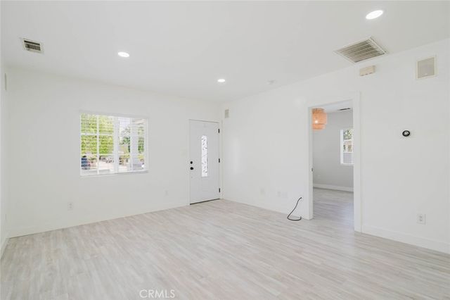535 N Pasadena Avenue, Azusa, CA 91702