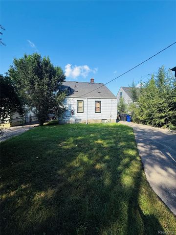 7460 Dacosta, Detroit, MI 48239